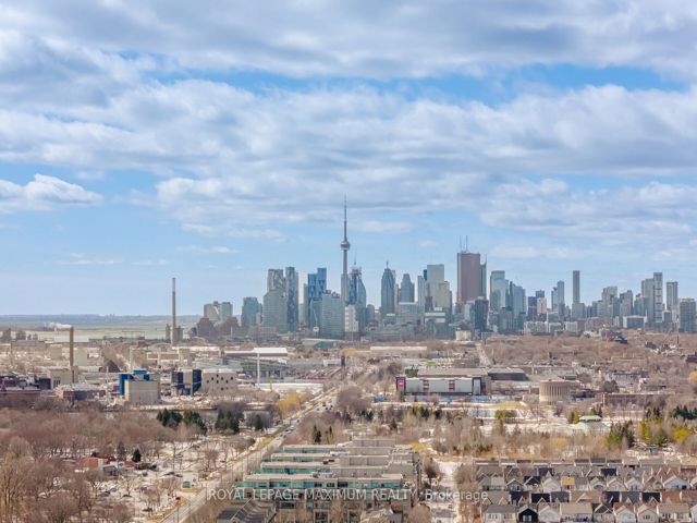 315 - 66 Kippendavie Ave