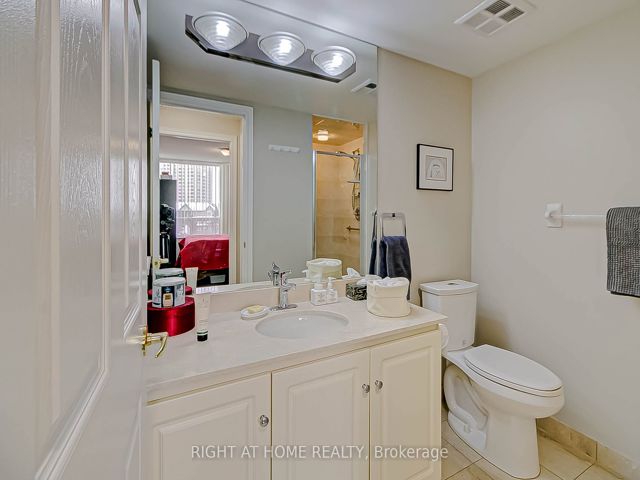 517 - 138 Bonis Ave