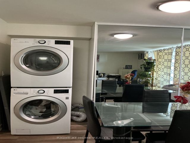 1504 - 5 Massey Sq