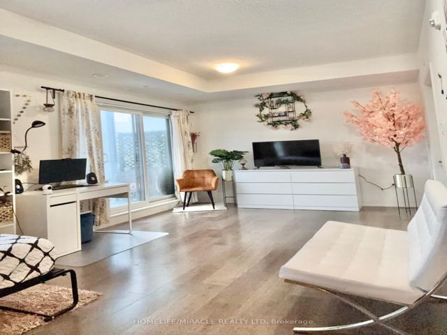 413 - 5131 Sheppard Ave E