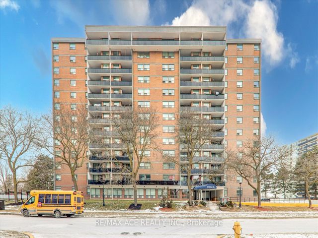 1101 - 20 Gilder Dr