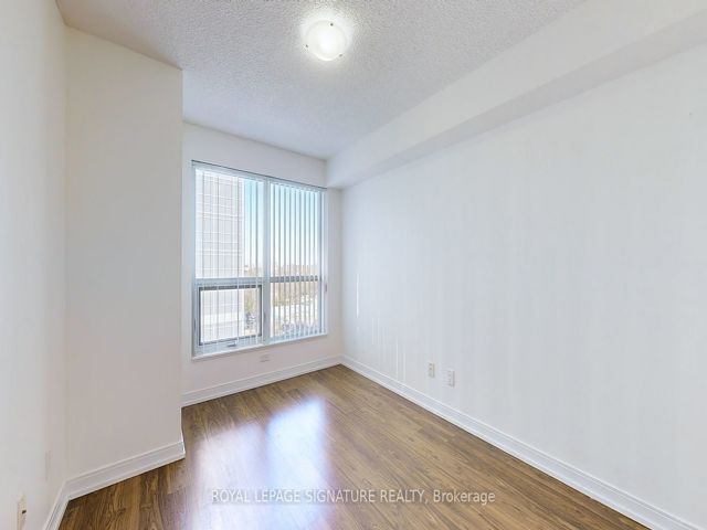 1403 - 255 Village Green Sq