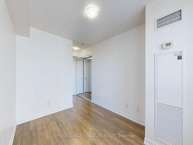 1403 - 255 Village Green Sq