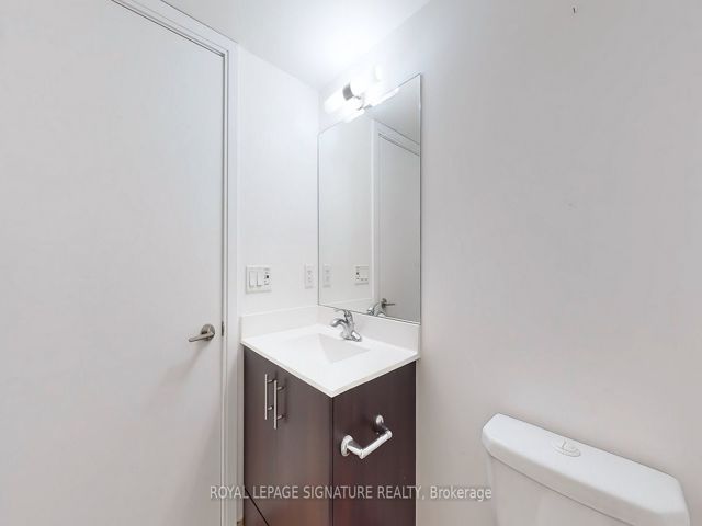 1403 - 255 Village Green Sq