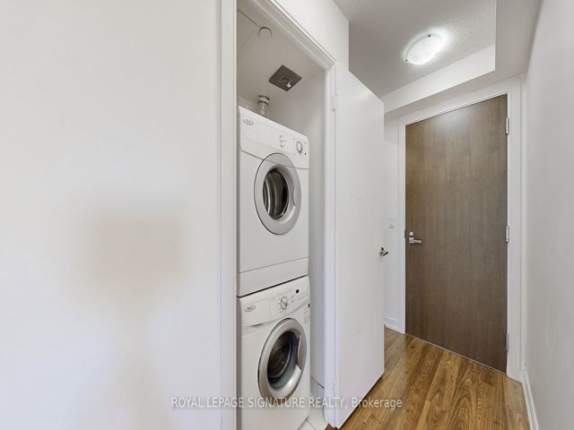 1403 - 255 Village Green Sq