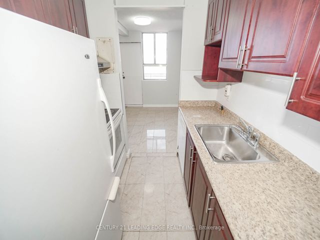 1510 - 1950 Kennedy Rd