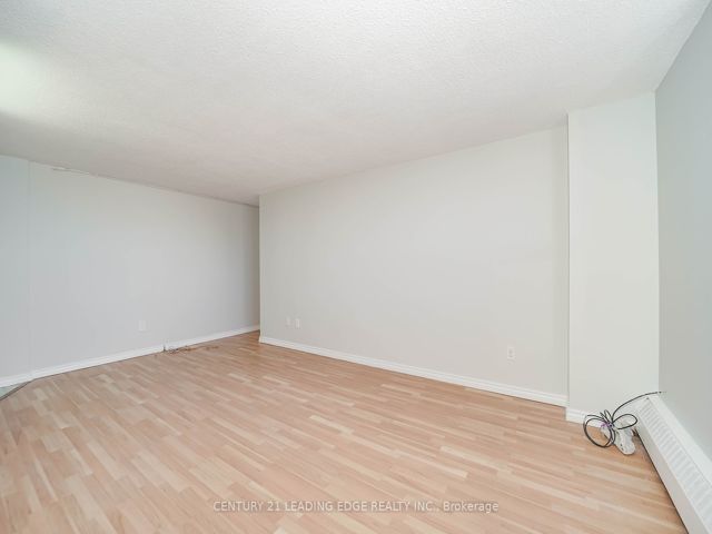 1510 - 1950 Kennedy Rd