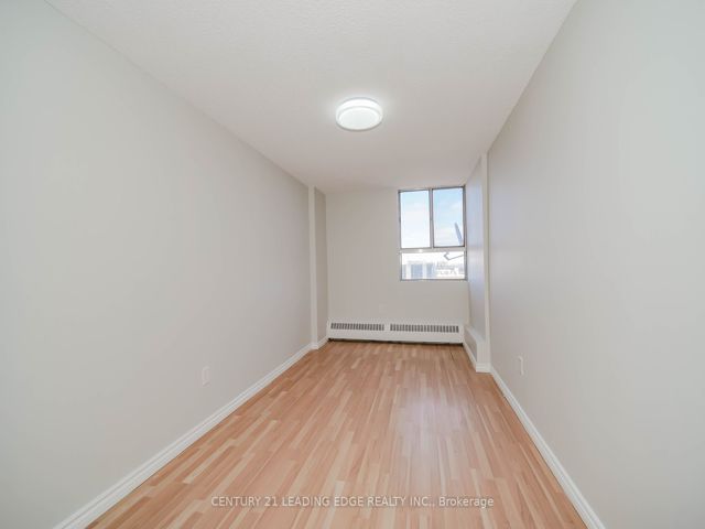 1510 - 1950 Kennedy Rd