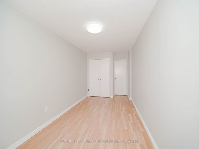 1510 - 1950 Kennedy Rd