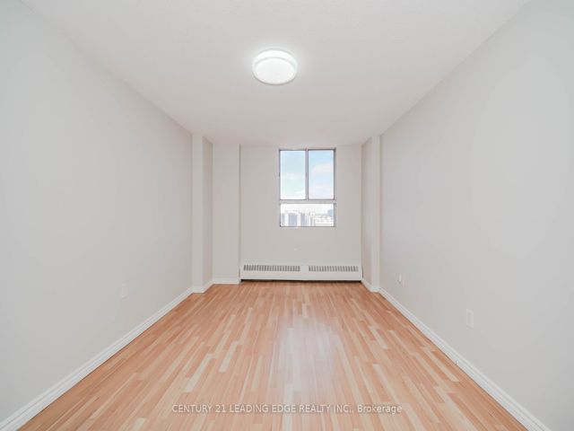 1510 - 1950 Kennedy Rd