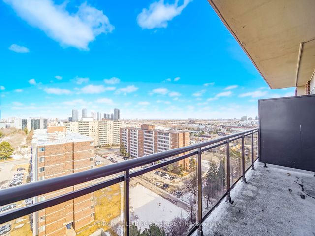 1510 - 1950 Kennedy Rd