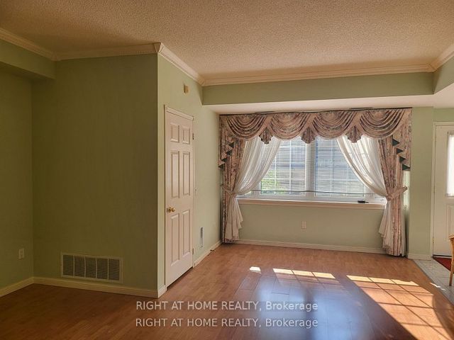208 - 188 Bonis Ave