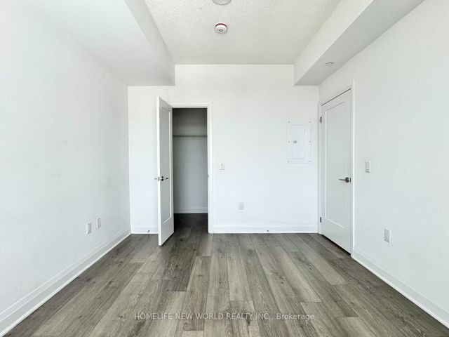 1503 - 3220 Sheppard Ave E