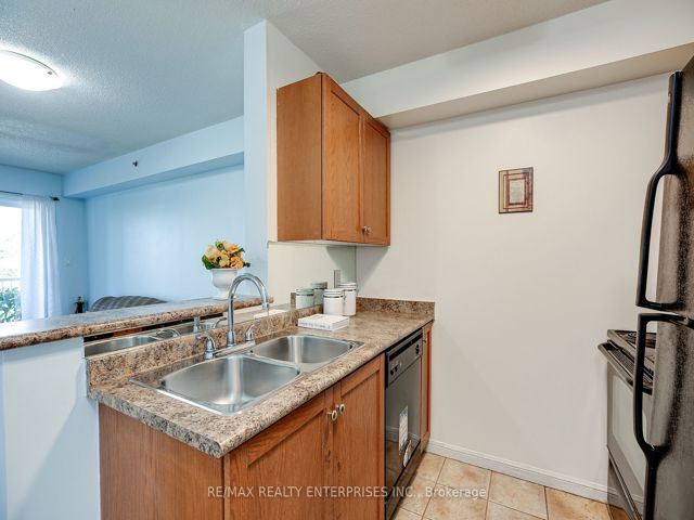 407 - 5225 Finch Ave E