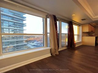 1419 - 181 Village Green Sq