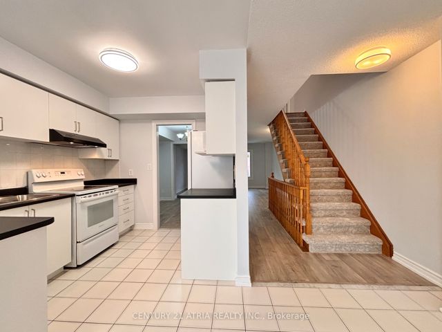 20 - 3 Reidmount Ave