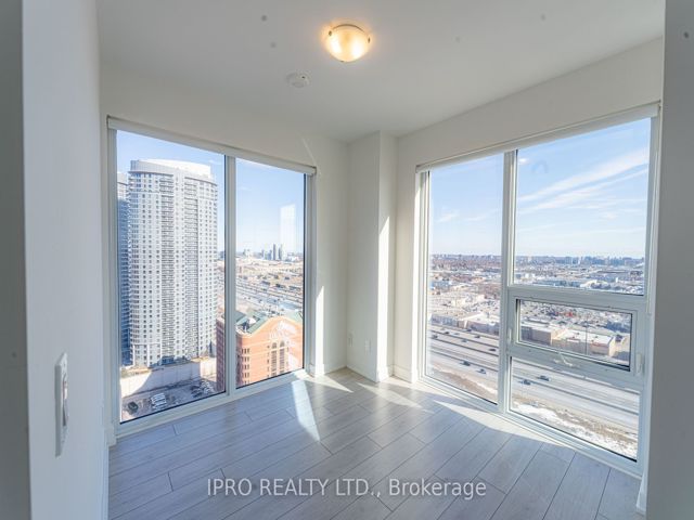 2708 - 2033 Kennedy Rd