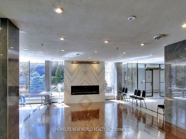1111 - 2350 Bridletowne Circ