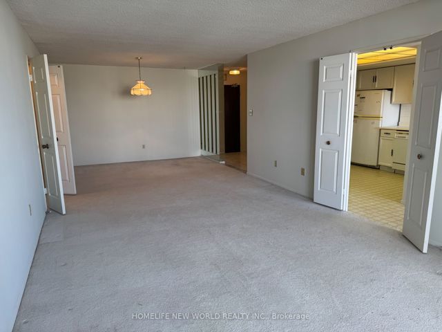 1111 - 2350 Bridletowne Circ