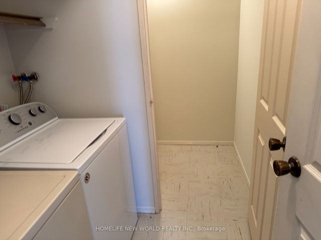 1111 - 2350 Bridletowne Circ