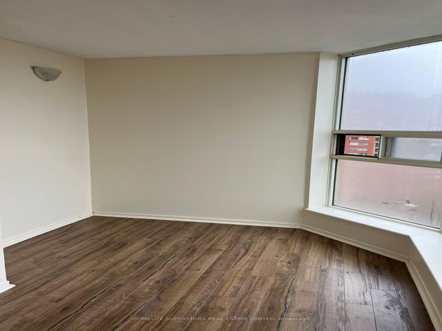 1510 - 2466 Eglinton Ave E