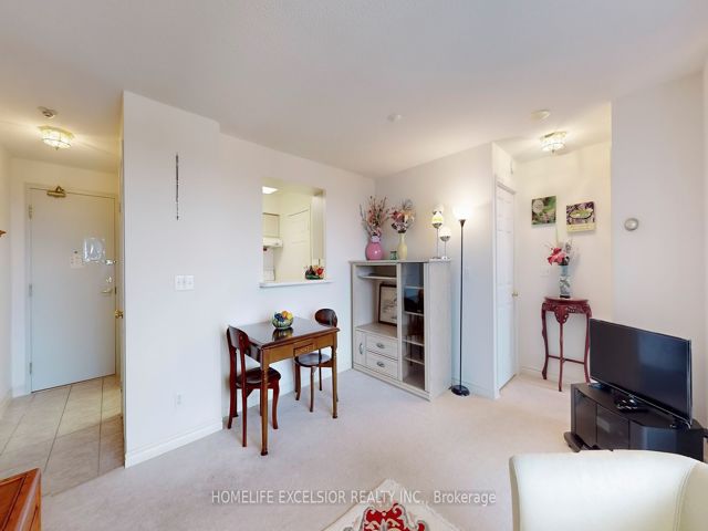 708 - 5039 Finch Ave E