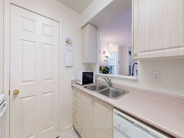 708 - 5039 Finch Ave E