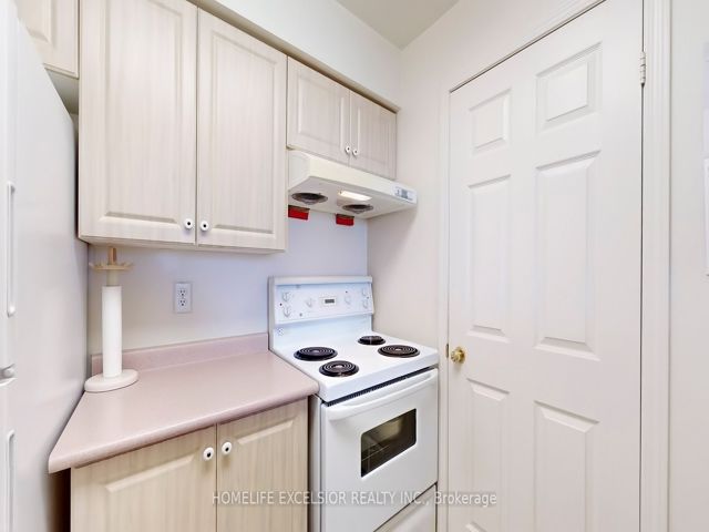 708 - 5039 Finch Ave E