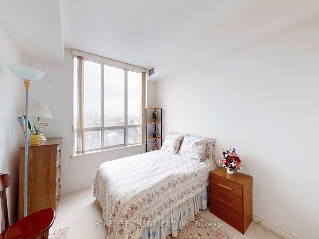 708 - 5039 Finch Ave E