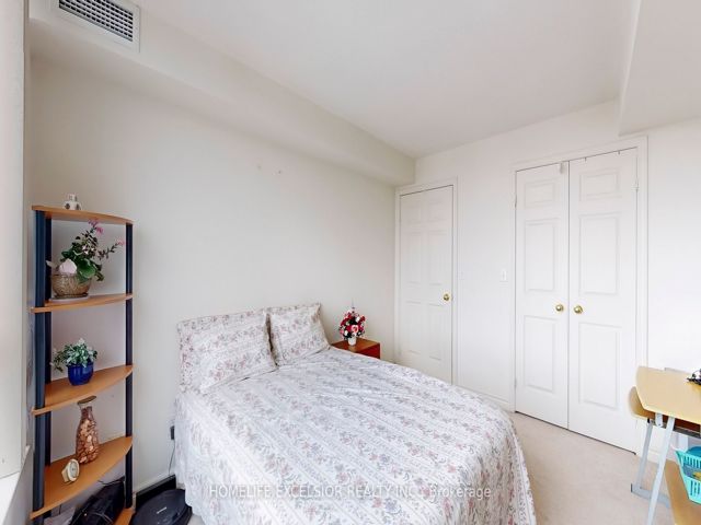 708 - 5039 Finch Ave E