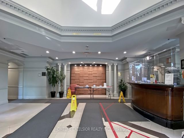708 - 5039 Finch Ave E