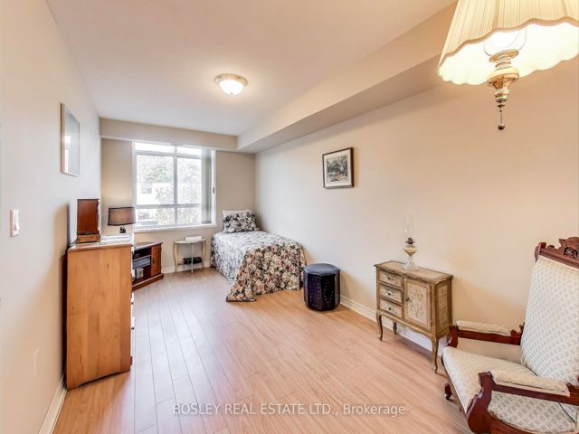 216 - 115 Bonis Ave