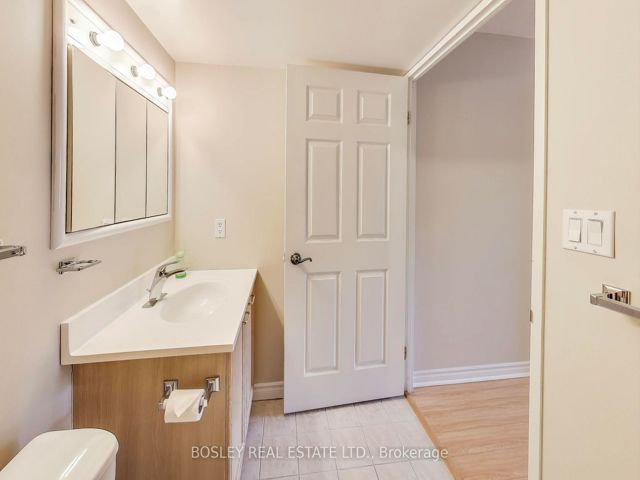 216 - 115 Bonis Ave