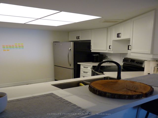 901 - 20 Guildwood Pkwy