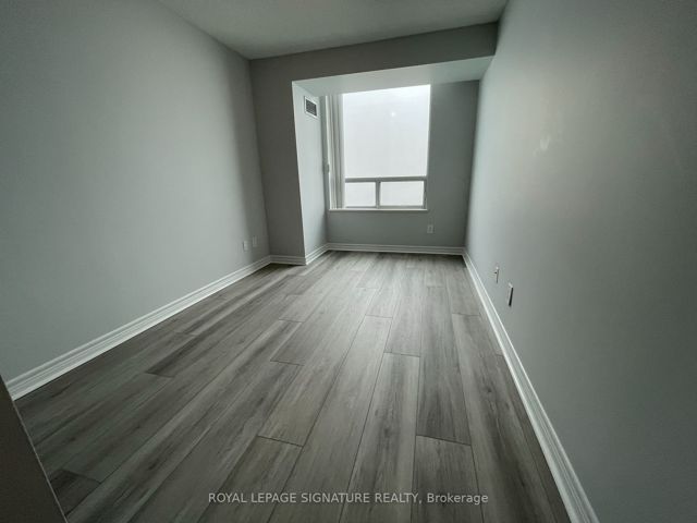 2528 - 68 Corporate Dr