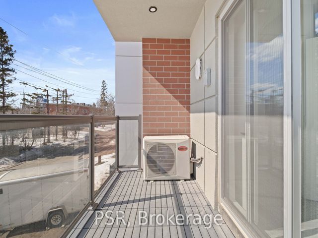 204 - 61 Orchard Park