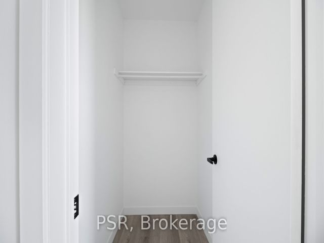 204 - 61 Orchard Park