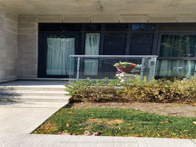 102 - 1400 Kingston Rd