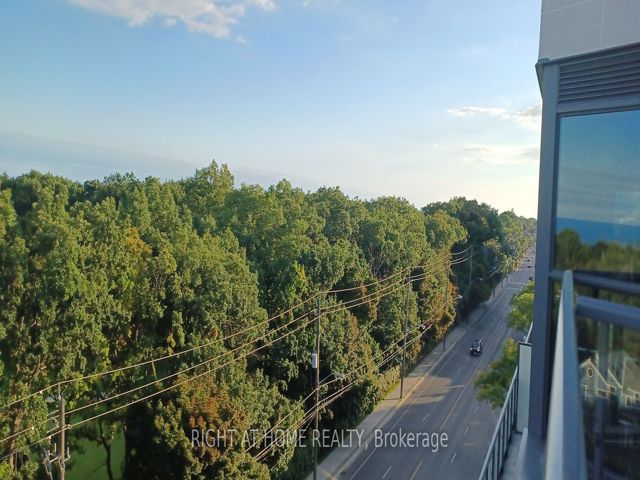 102 - 1400 Kingston Rd