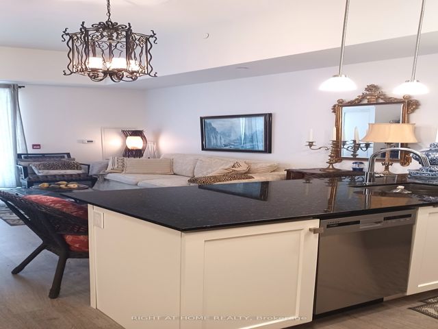 102 - 1400 Kingston Rd