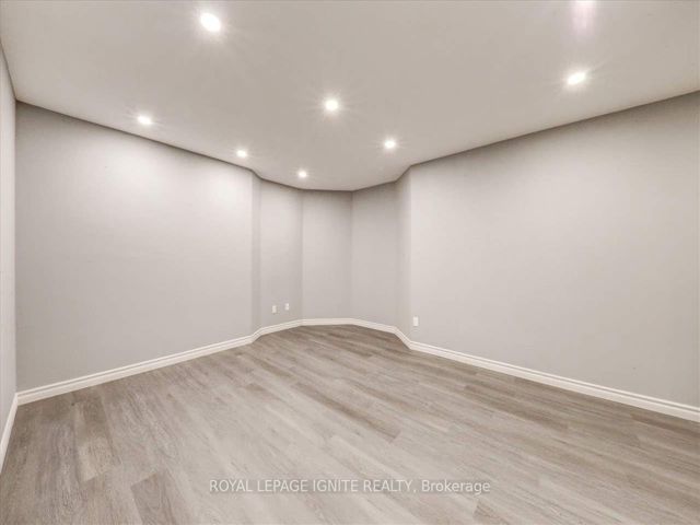 1808 - 19 Rosebank Dr