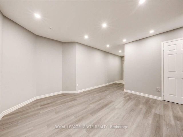 1808 - 19 Rosebank Dr