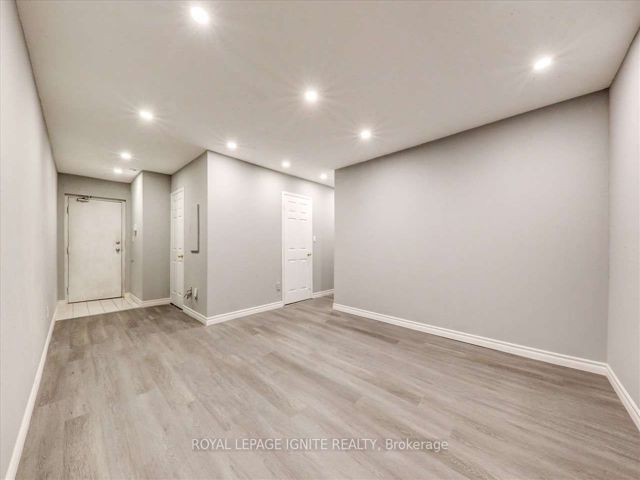 1808 - 19 Rosebank Dr