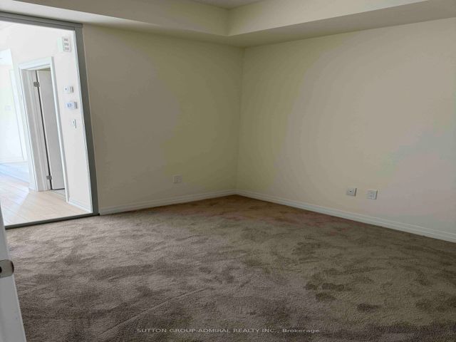 19 - 235 Mclevin Ave