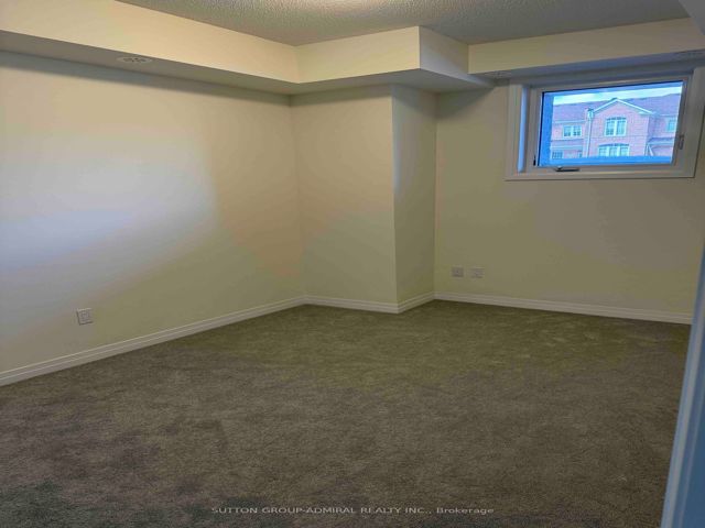 19 - 235 Mclevin Ave