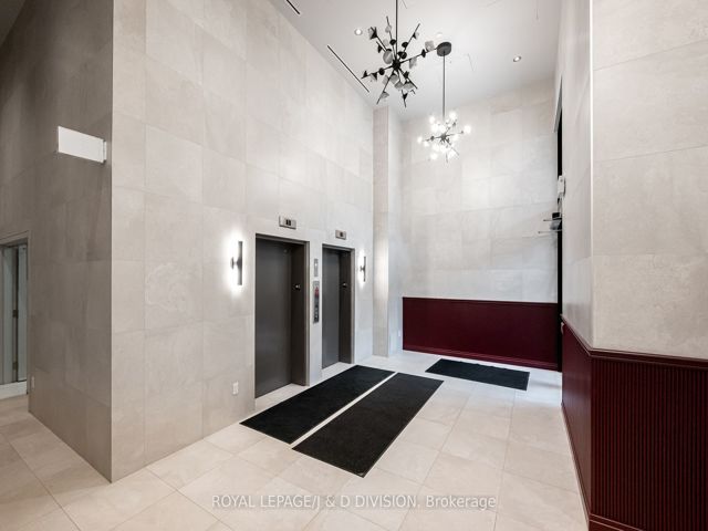 517 - 665 Queen St E