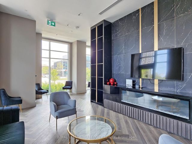 1110 - 3220 Sheppard Ave E