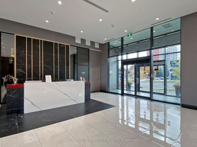 1110 - 3220 Sheppard Ave E