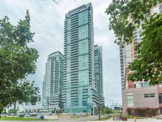 3811 - 50 Town Centre Crt