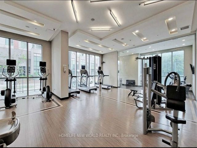 3811 - 50 Town Centre Crt